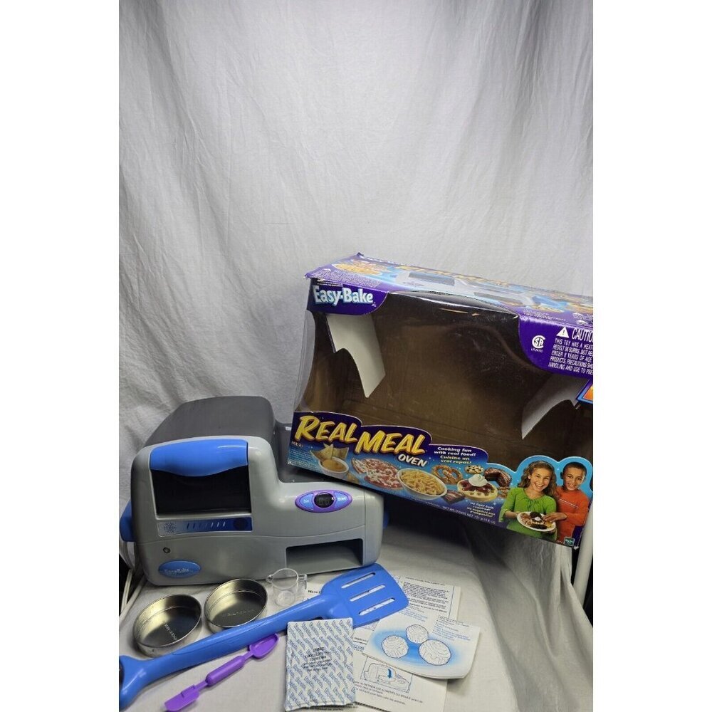 Easy Bake Real Meal Oven with Box & Accessories Tested & Working Hasbro 2002